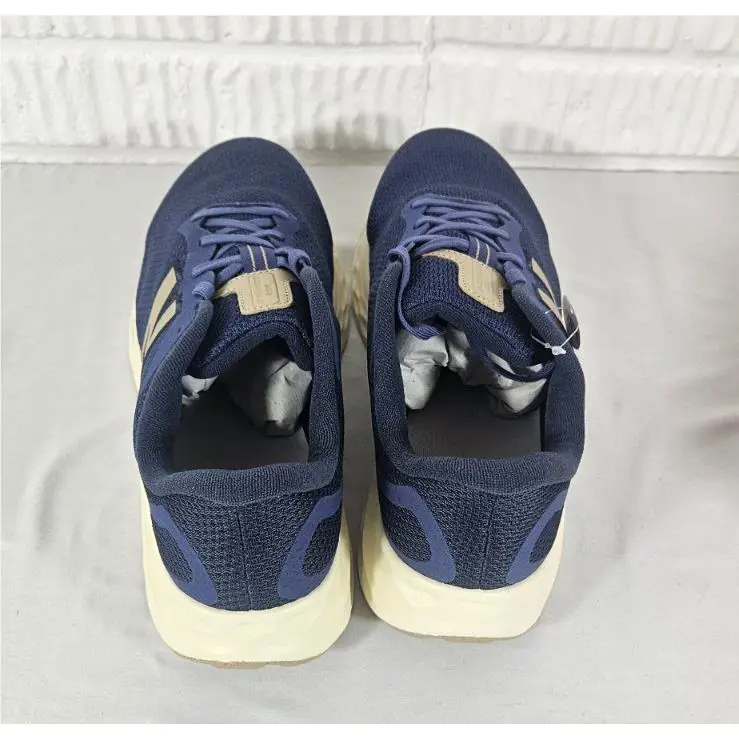 New Balance shoes - New Balance Fresh Foam Arishi V4 - MARISRD4 - Blue (UPC: 197968122131) 2