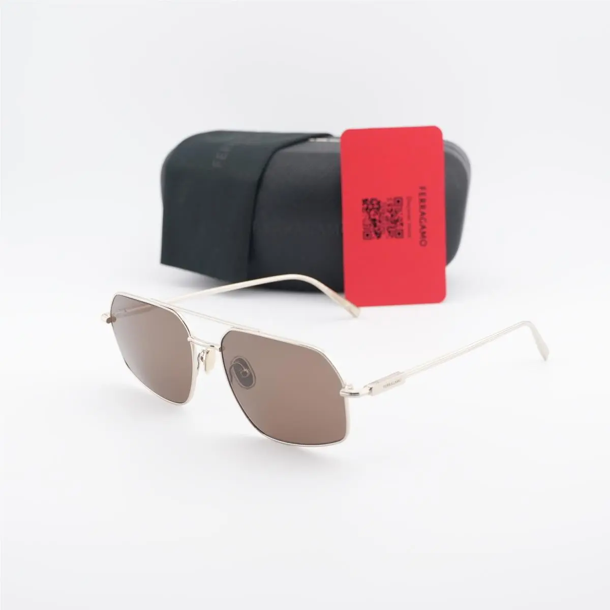 Salvatore Ferragamo SF313S 745 Gold/brown 58-17-145 Sunglasses