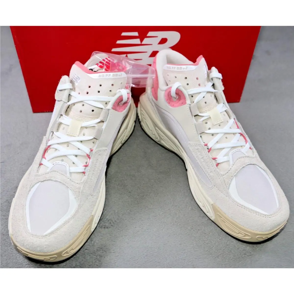 New Balance shoes - New Balance Fresh Foam BB v2 - BBFRSHP2 - Beige 0
