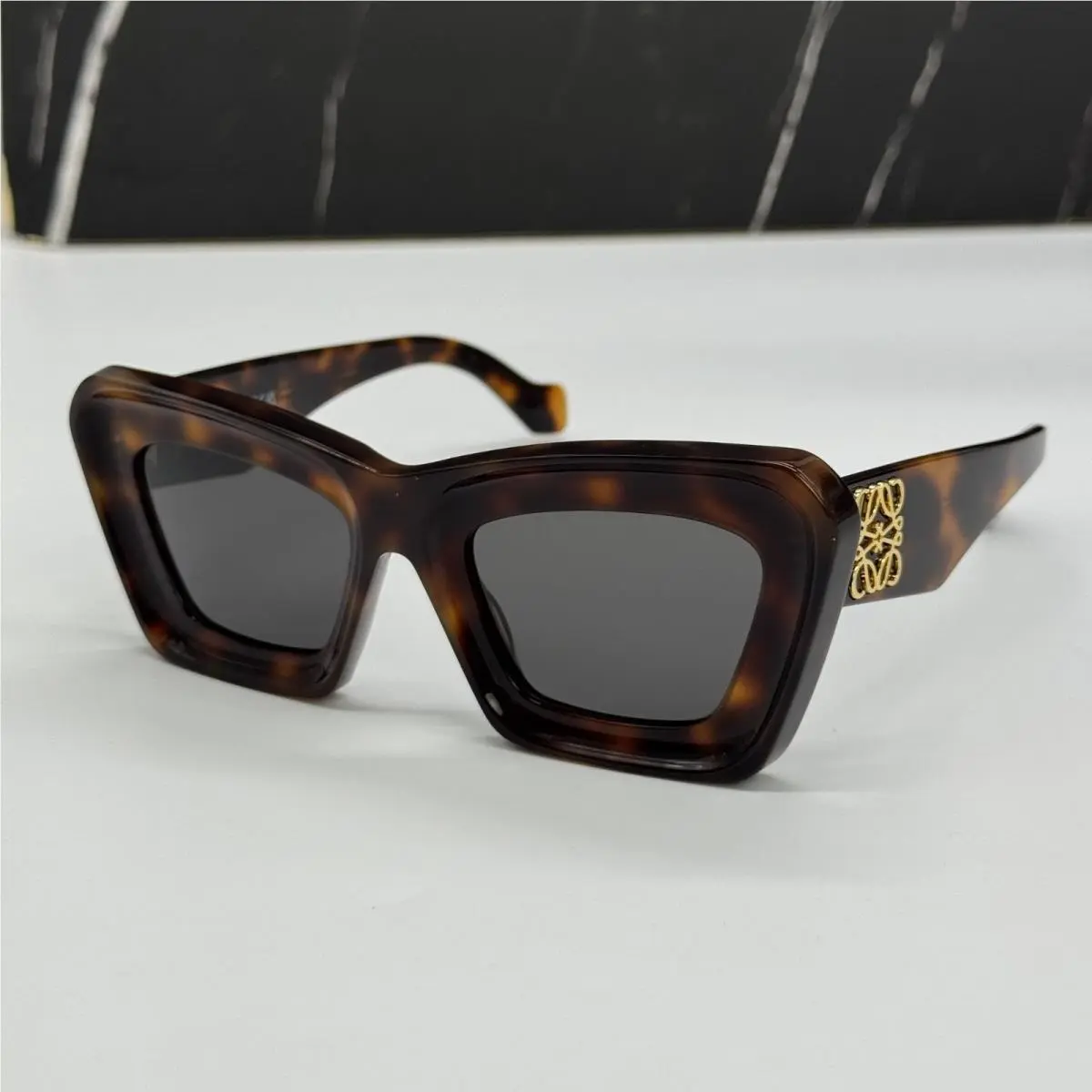 Loewe LW40145I 52A Women Sunglasses Havana Cat Eye Loewe Eyewear
