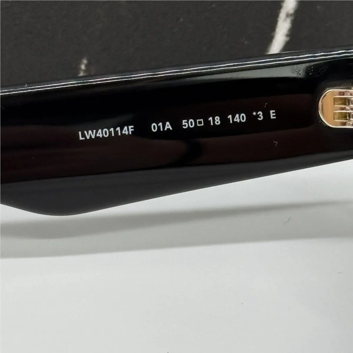 NEW LOEWE LW40114F 01A WOMEN SUNGLASSES BLACK LOEWE EYEWEAR NEW LW40153I 01A, LOEWE BLACK WOMEN | Mercari main image 4