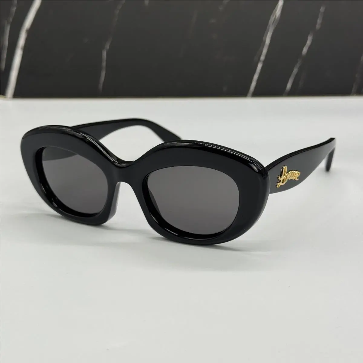 Loewe LW40153I 01A Women Sunglasses Black Loewe Eyewear