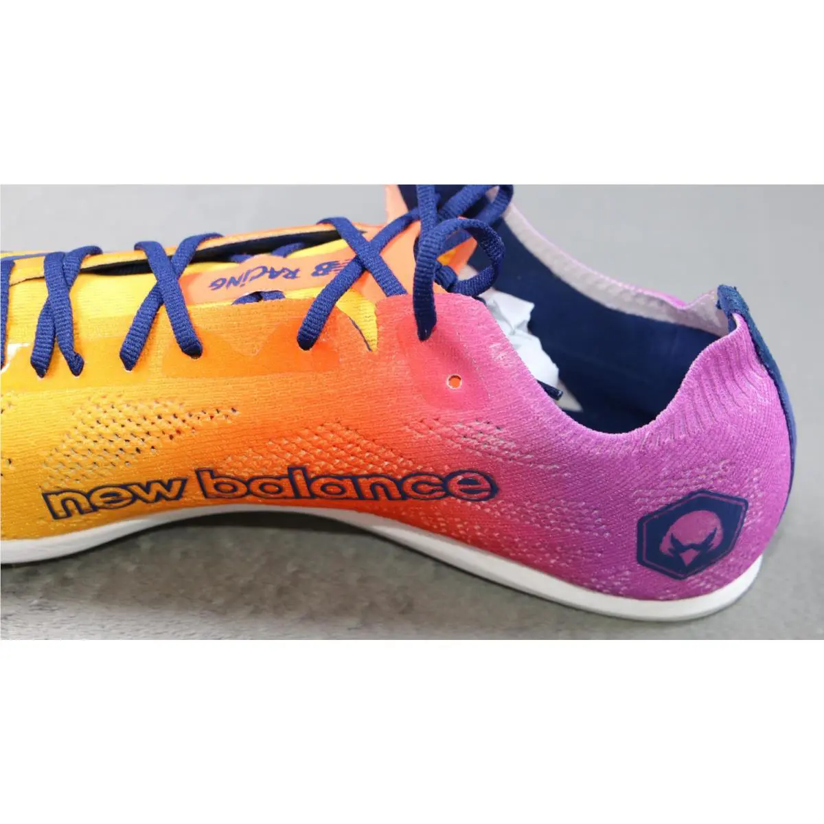 New Balance shoes - New Balance MD800v8 - MMD800E8 - Yellow 9