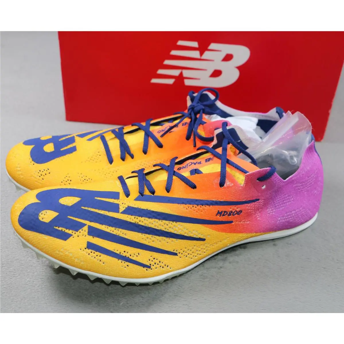 New Balance shoes - New Balance MD800v8 - MMD800E8 - Yellow 3