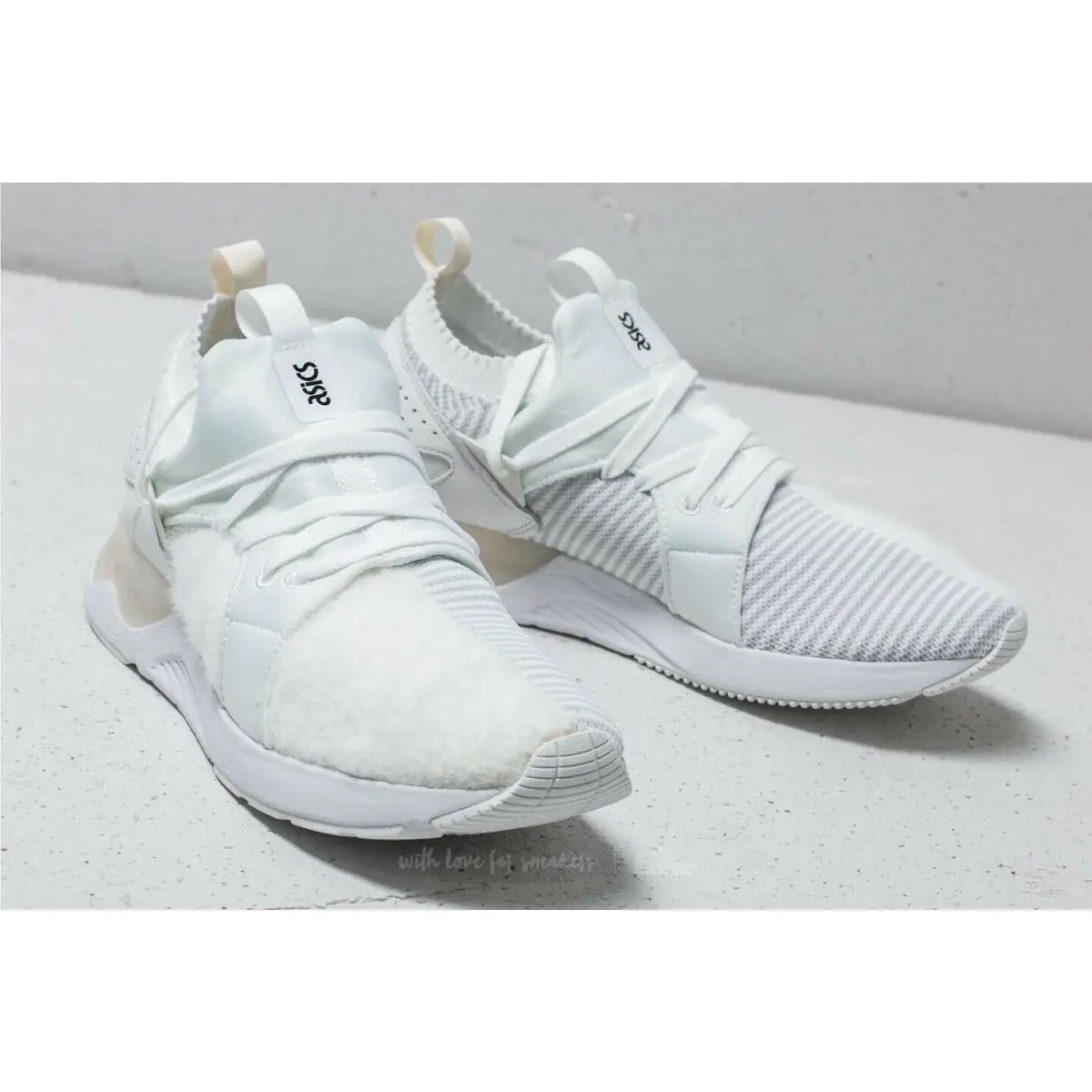 Asics shoes - ASICS GEL-Lyte V - 1193A139-100 - White 17
