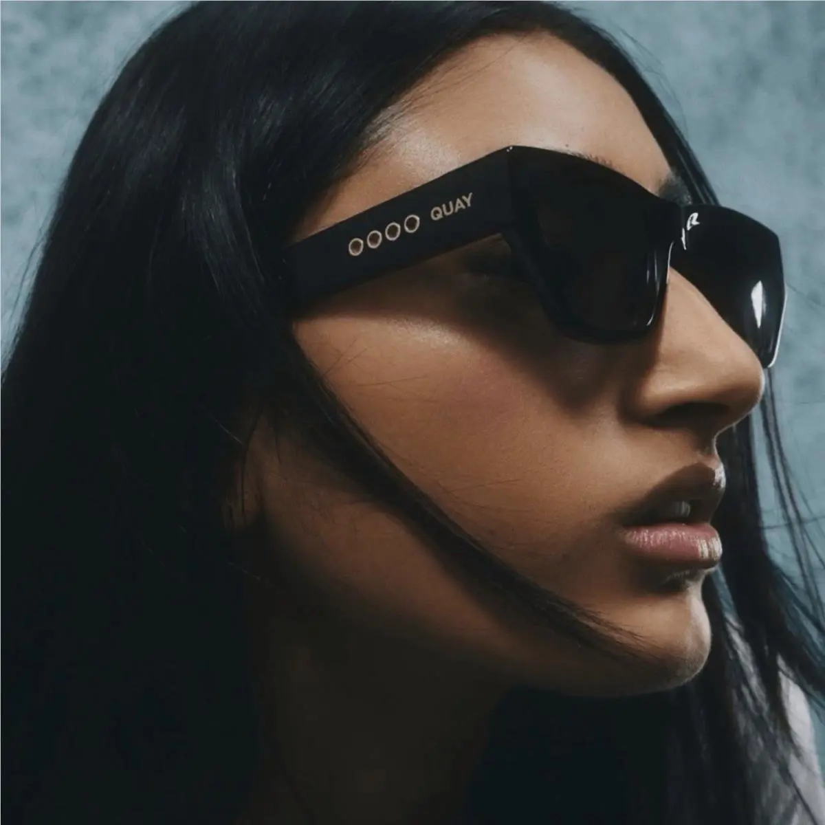 Quay Australia No Apologies Angled Square Sunglasses Black / Brown