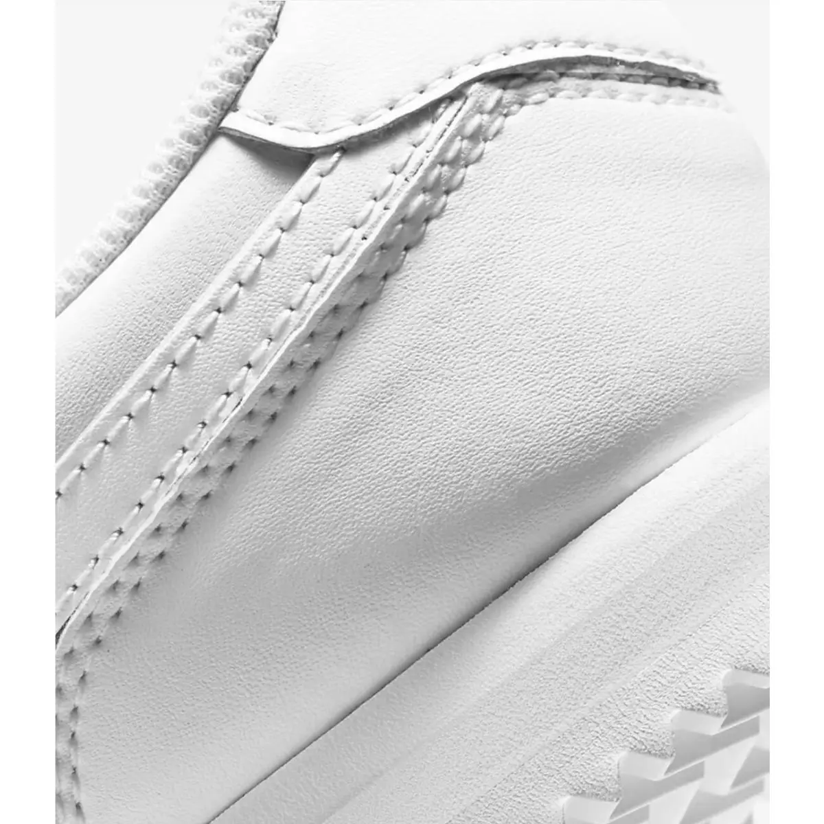 Nike shoes - Nike Cortez Basic - Cortez Basic - 819719110 - White 19