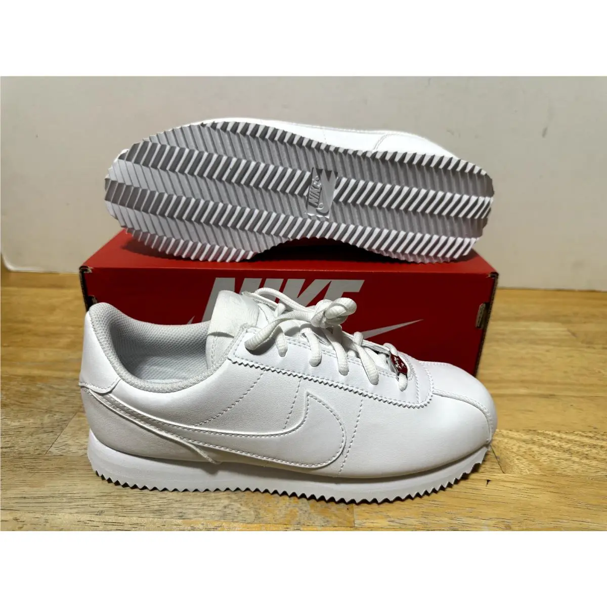 Nike shoes - Nike Cortez Basic - Cortez Basic - 819719110 - White 20