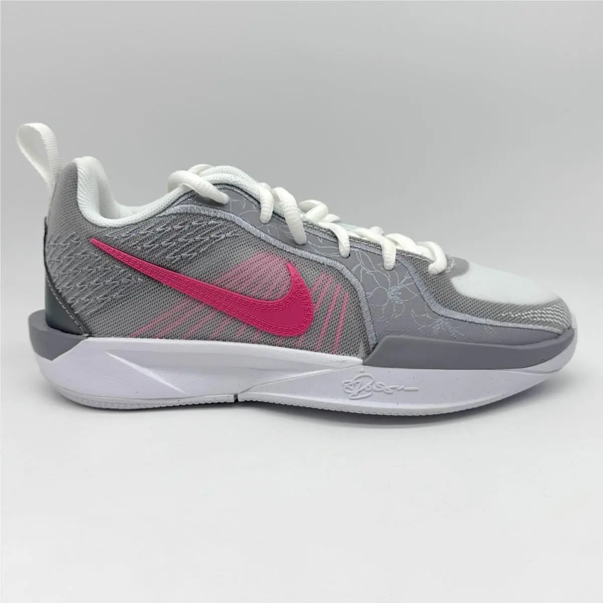 Nike Youth Sabrina 2 White Pink Grey Sz 2.5Y FQ7376-101 Basketball