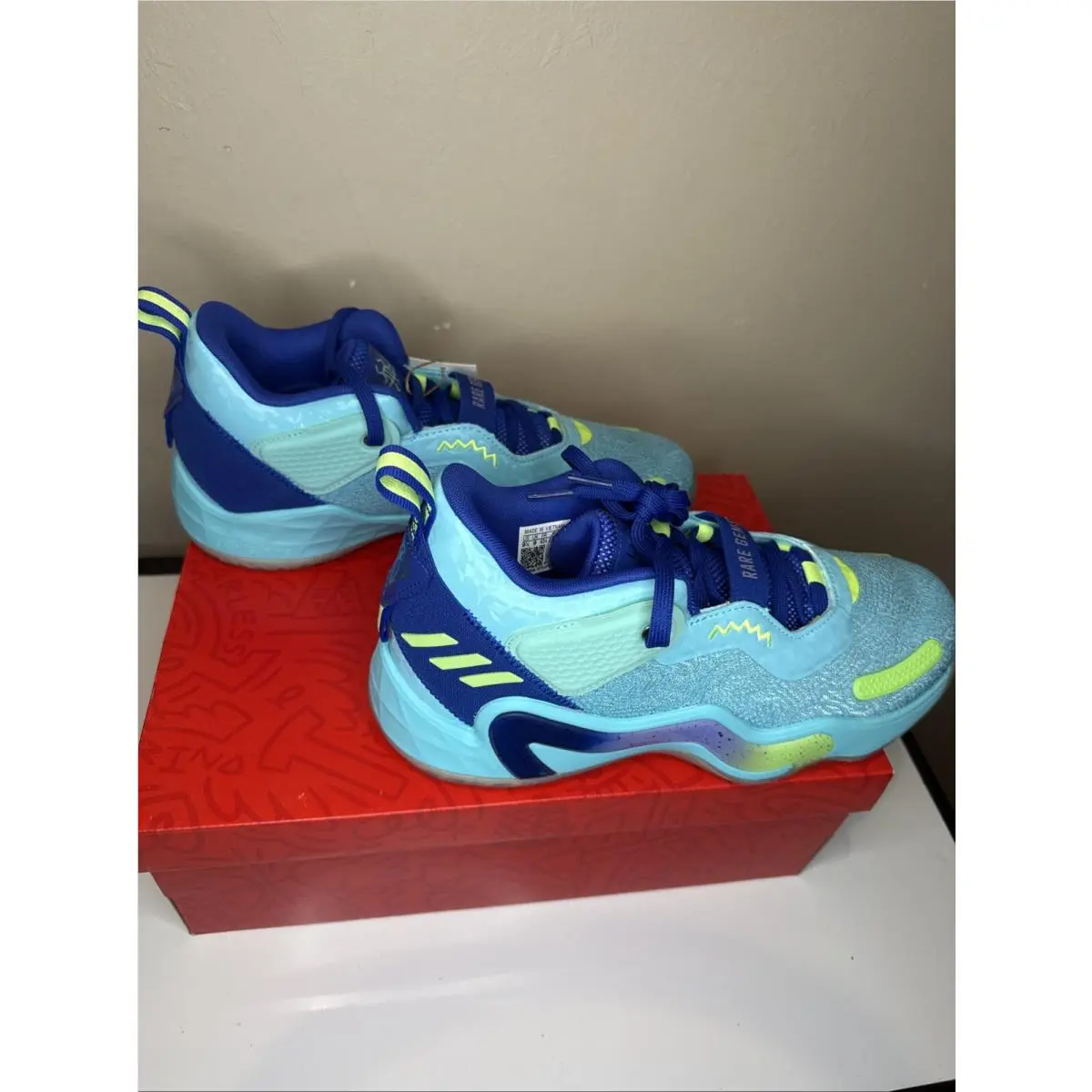 Adidas shoes - adidas D.O.N. Issue #3 - Issue - H68039 - Blue, Manufacturer: Pulse Aqua/Bold Blue/Bright Cyan 1