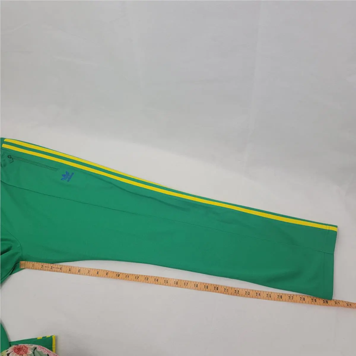 Adidas clothing - HK7404 - HK7404 - Green 11