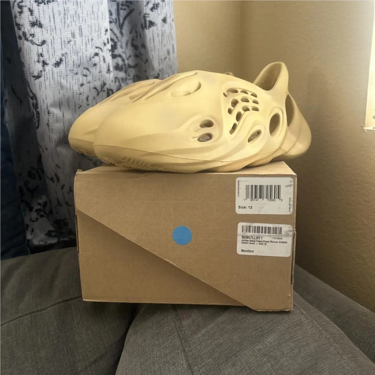 Adidas shoes - adidas Yeezy Foam Runner - Yeezy Foam Runner - GV6843 - Beige (UPC: 0195747705605) 4
