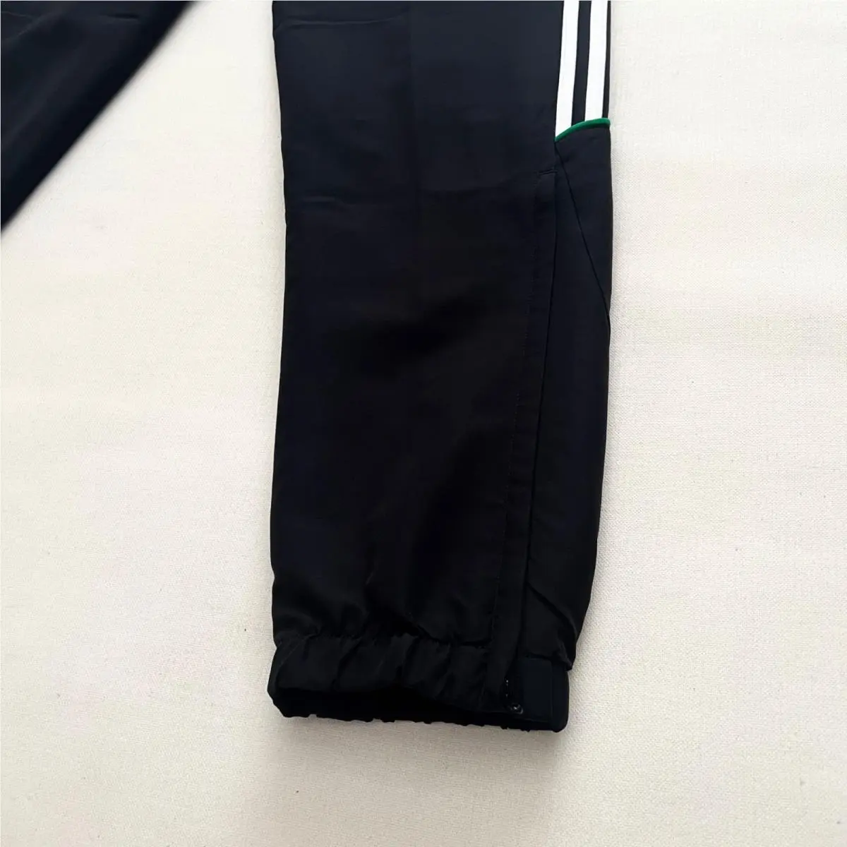 Adidas clothing - Black 14