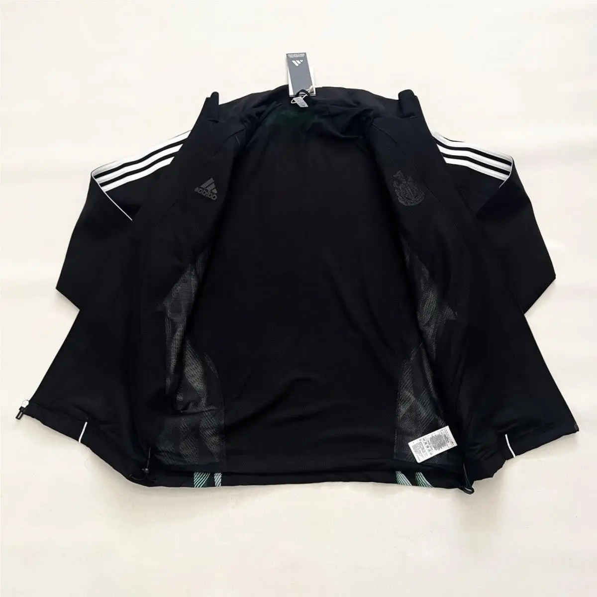 Adidas clothing - Black 7