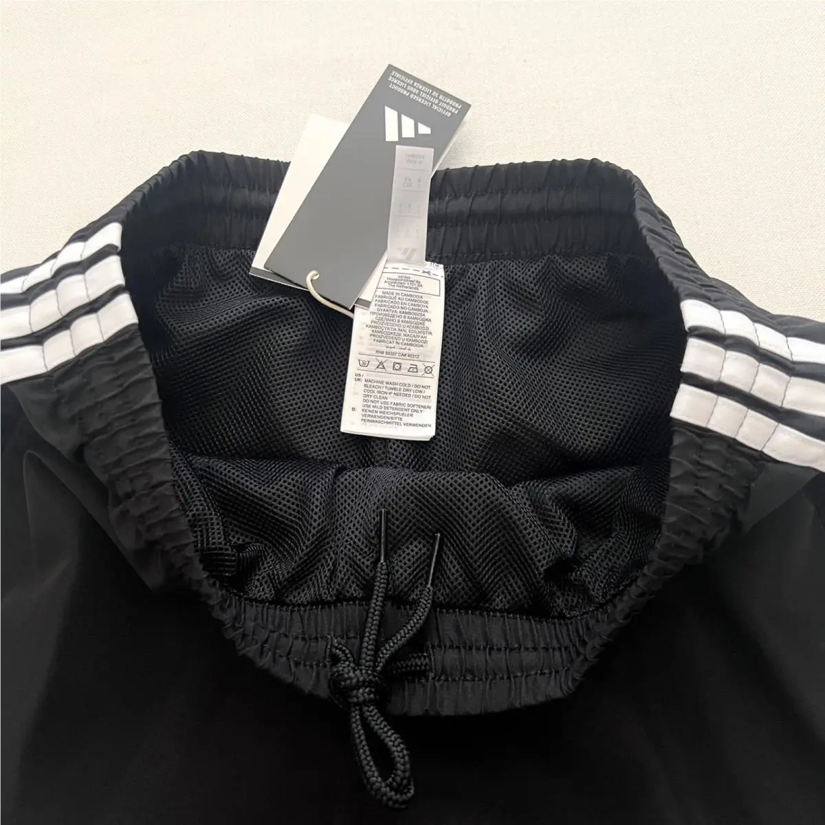 Adidas clothing - Black 19