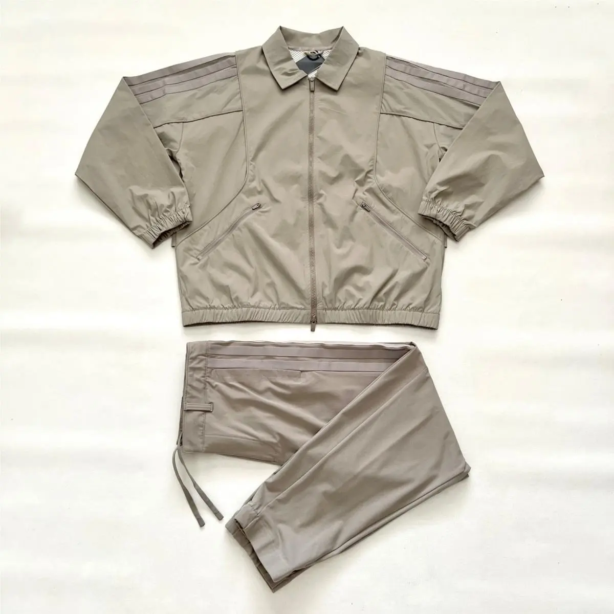 Adidas Men`s Golf Beyond The Course Btc Outfit Set Jacket Pants M S
