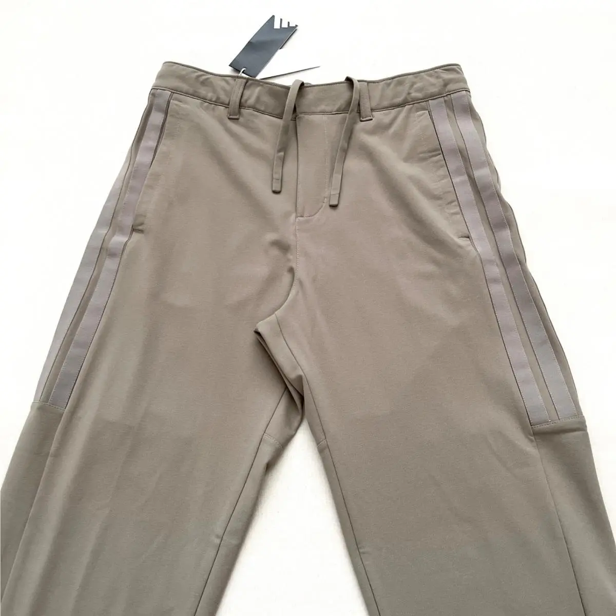 Adidas clothing - Beige 14