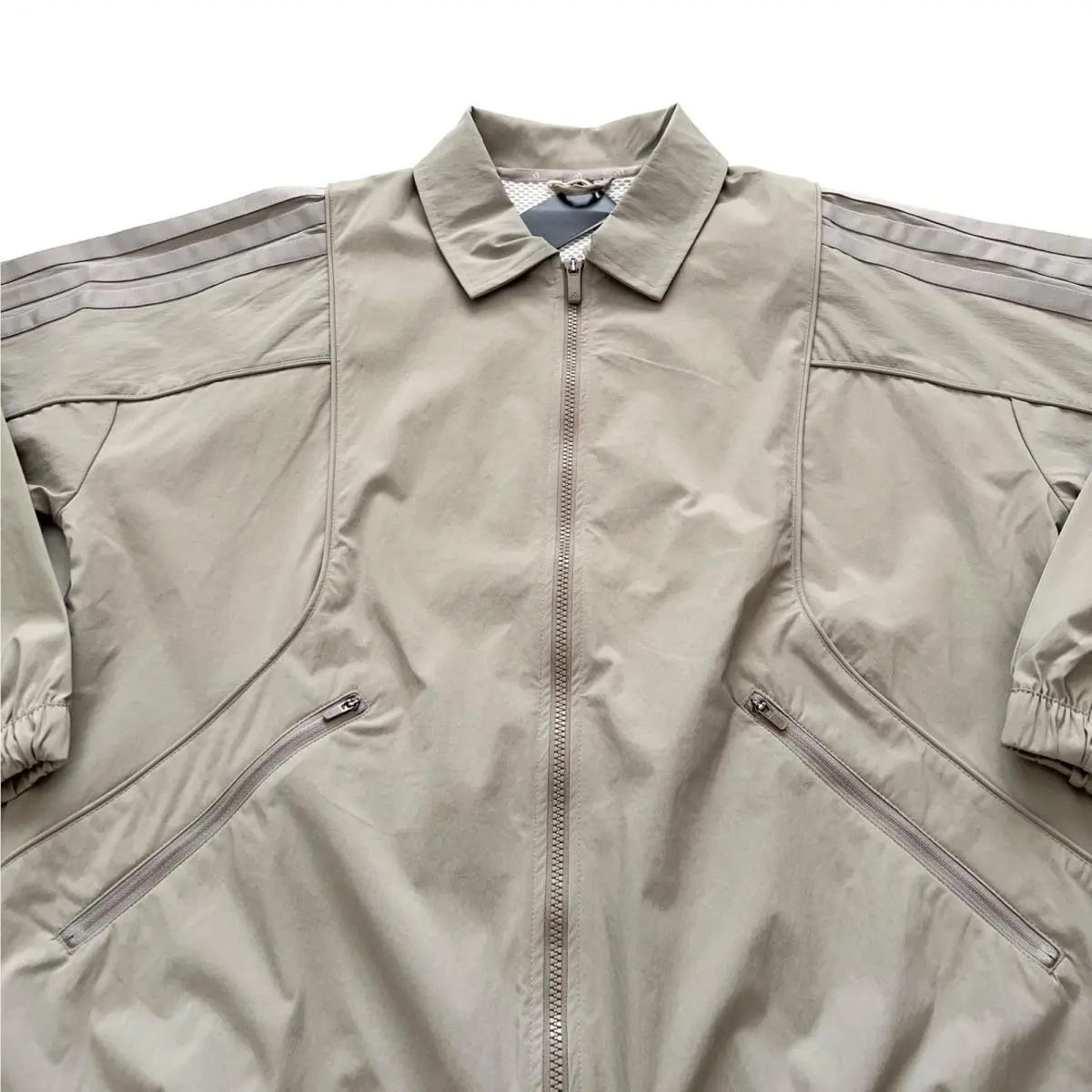 Adidas clothing - Beige 3