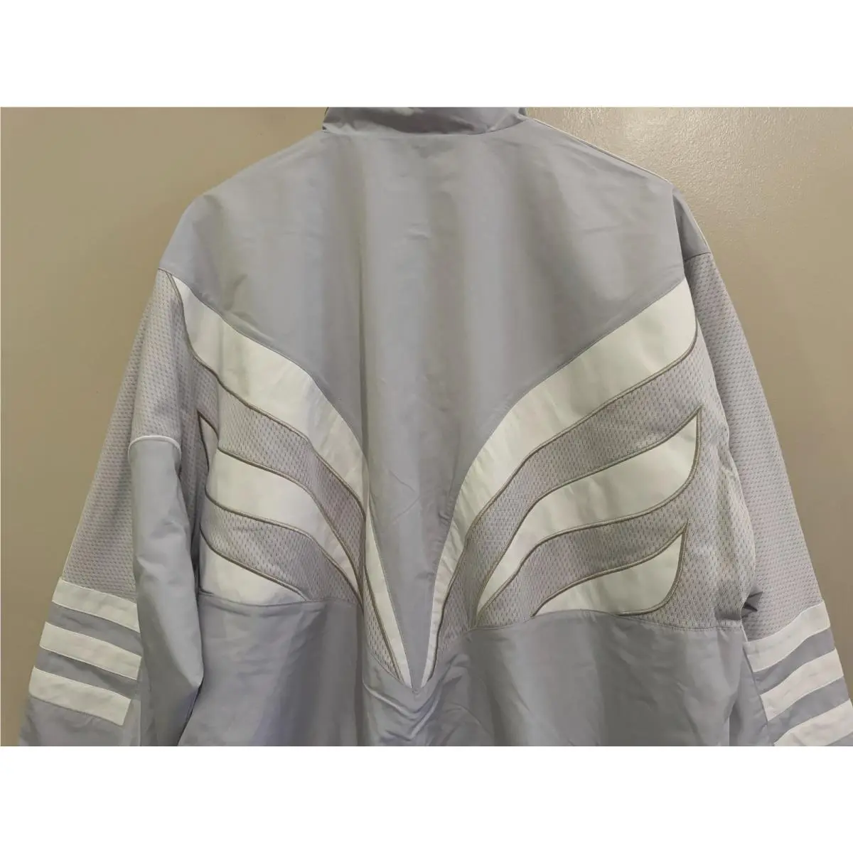 Adidas clothing - IZ2600 - IZ2600 - Gray 6