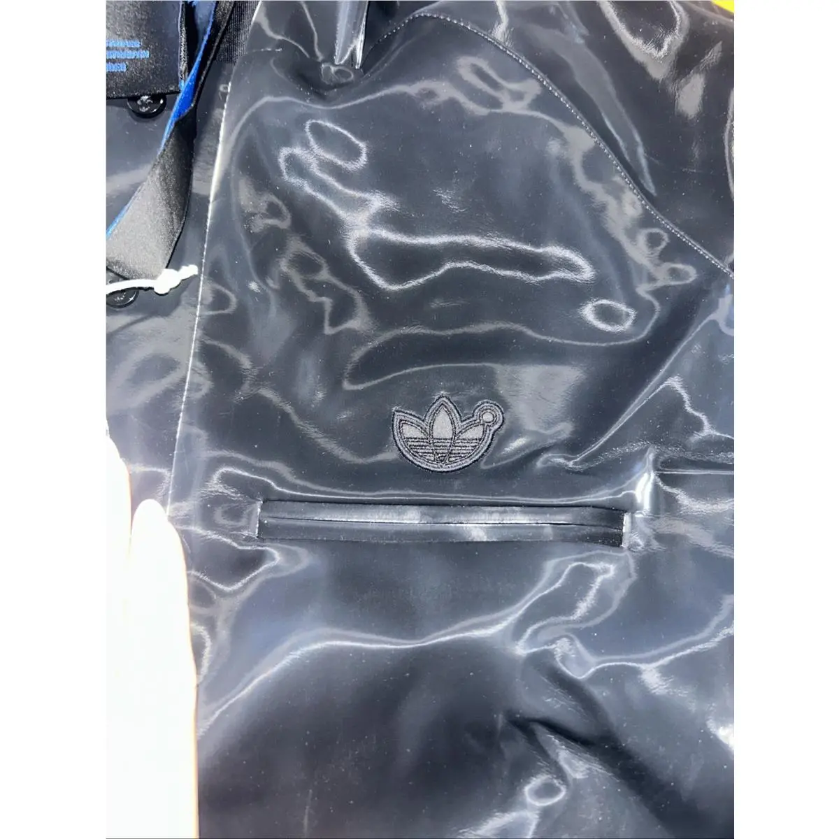 Adidas clothing - Black (UPC: 195746777153) 2