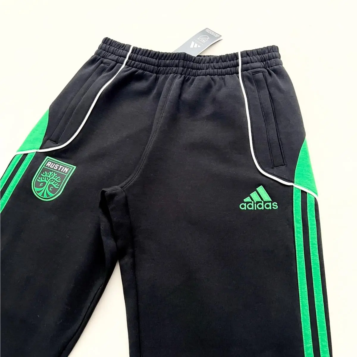 Adidas clothing - Black 11