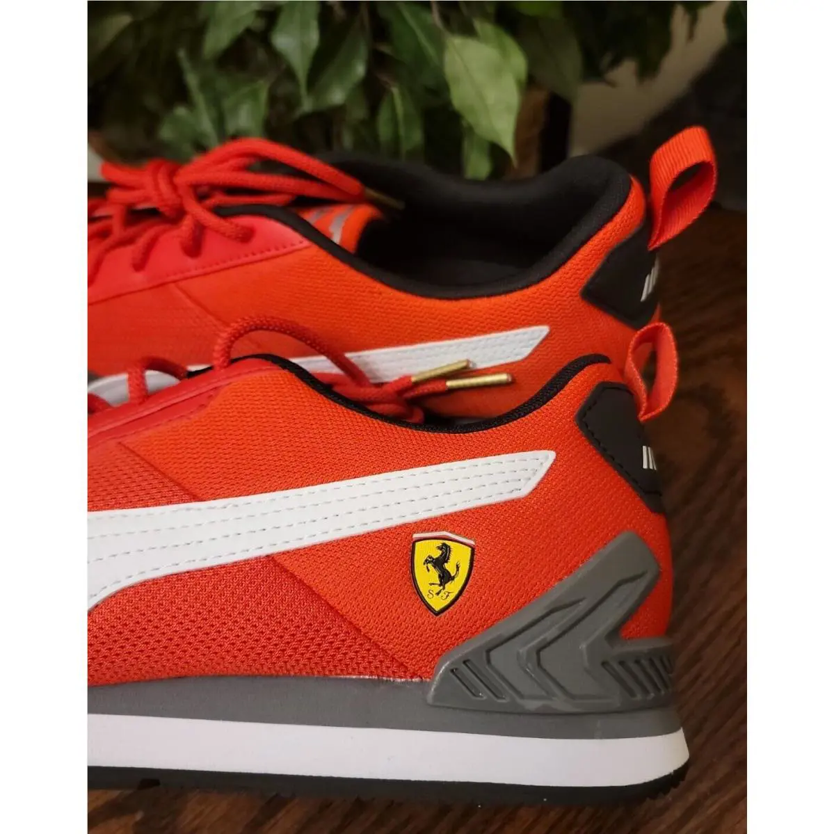 Puma shoes - FERRARI - FERRARI - 306858 04 - Red (UPC: 195100013613) 6