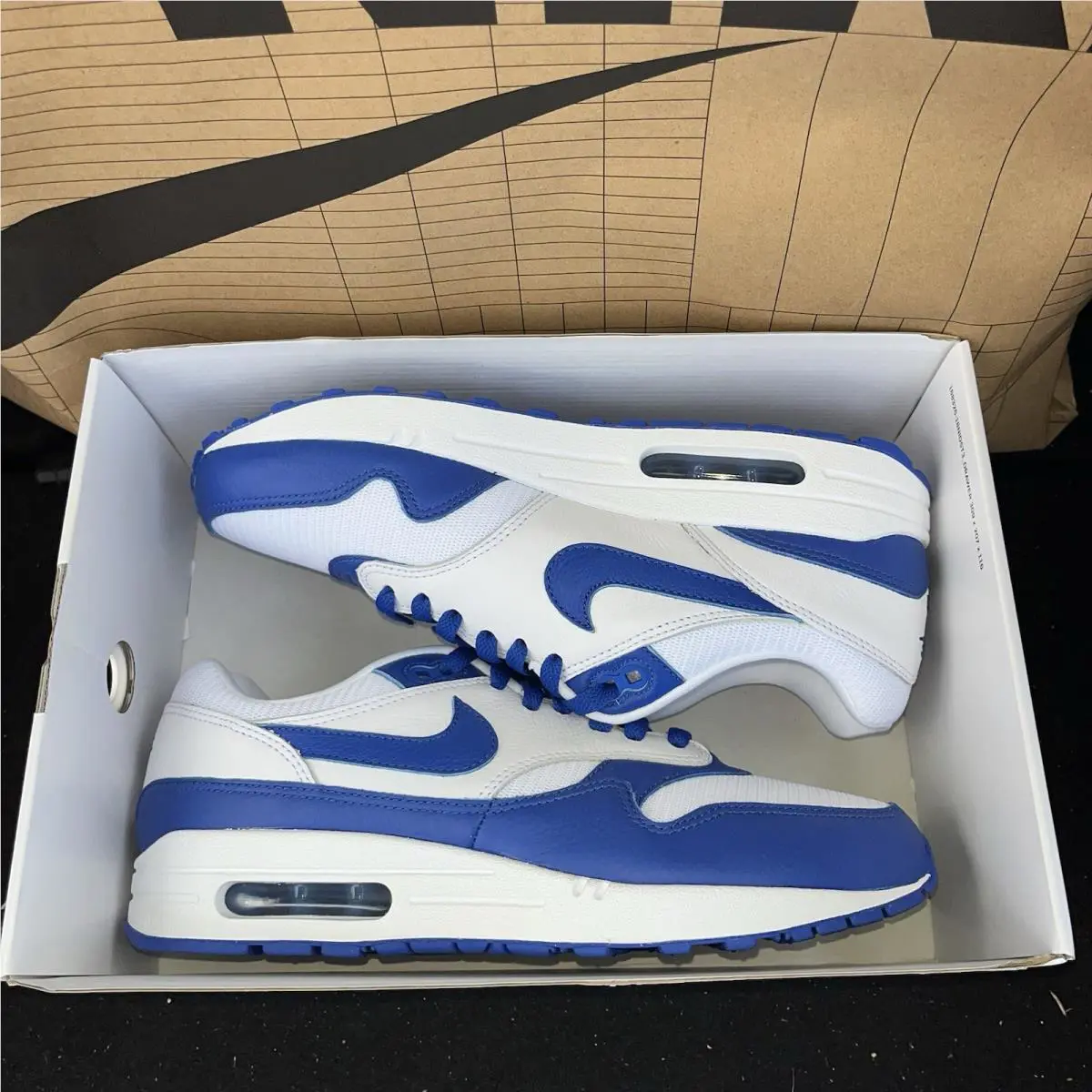Nike shoes - Nike Air Max 1 - Air Max - HQ3714 900 - Silver / Blue-Red (UPC: 198480409359) 4