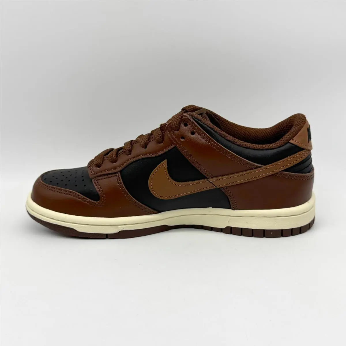 Nike shoes - Nike Dunk Low GS - Dunk Low - Brown (UPC: 198484291448) 4
