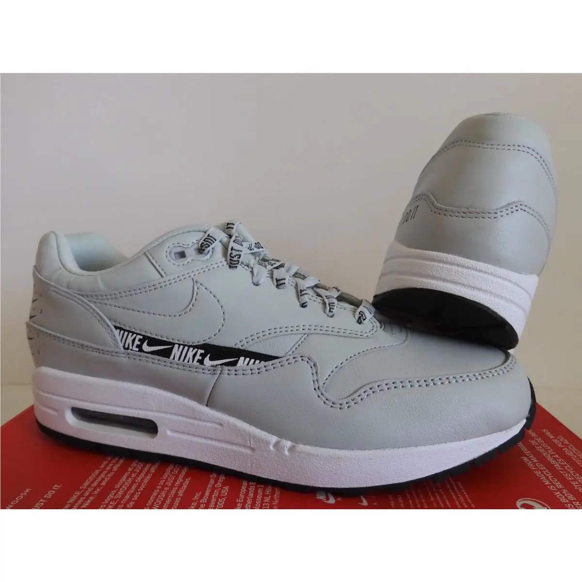 Nike shoes - Nike Air Max 1 - Air Max - 881101 004 - Silver (UPC: 191887679851) 1
