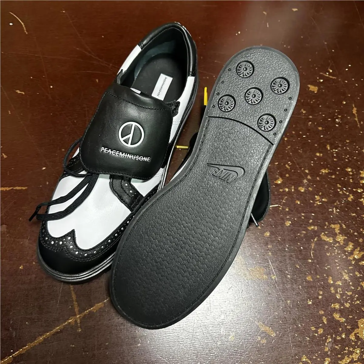Nike shoes - Black 0