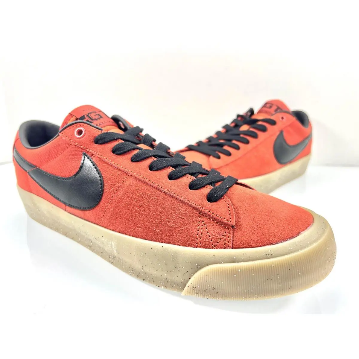 Nike shoes - Nike SB Zoom Blazer Low - DC7695-600 - Red 0