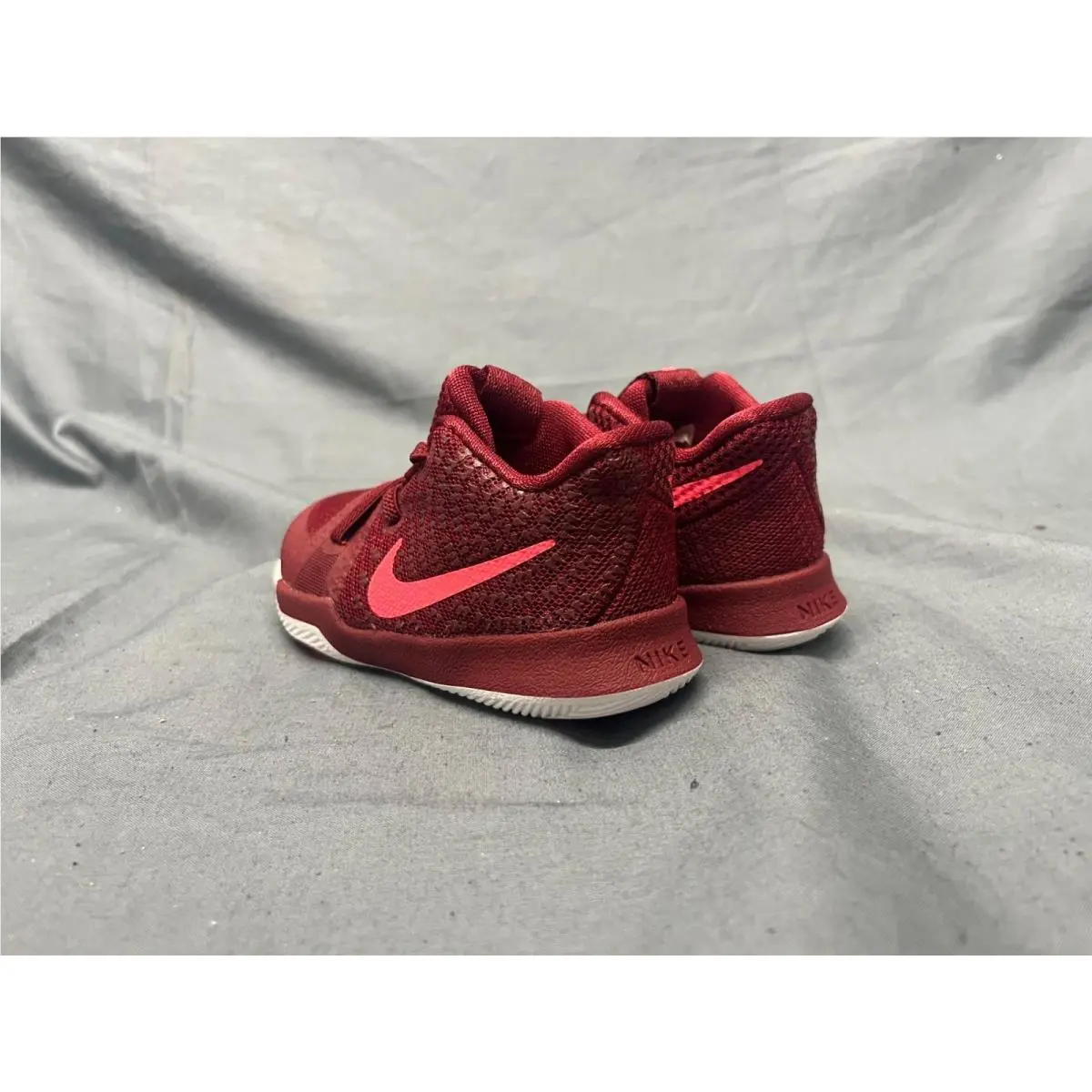 Nike shoes - Nike Kyrie 3 - Kyrie - Black (UPC: 887224602650) 4