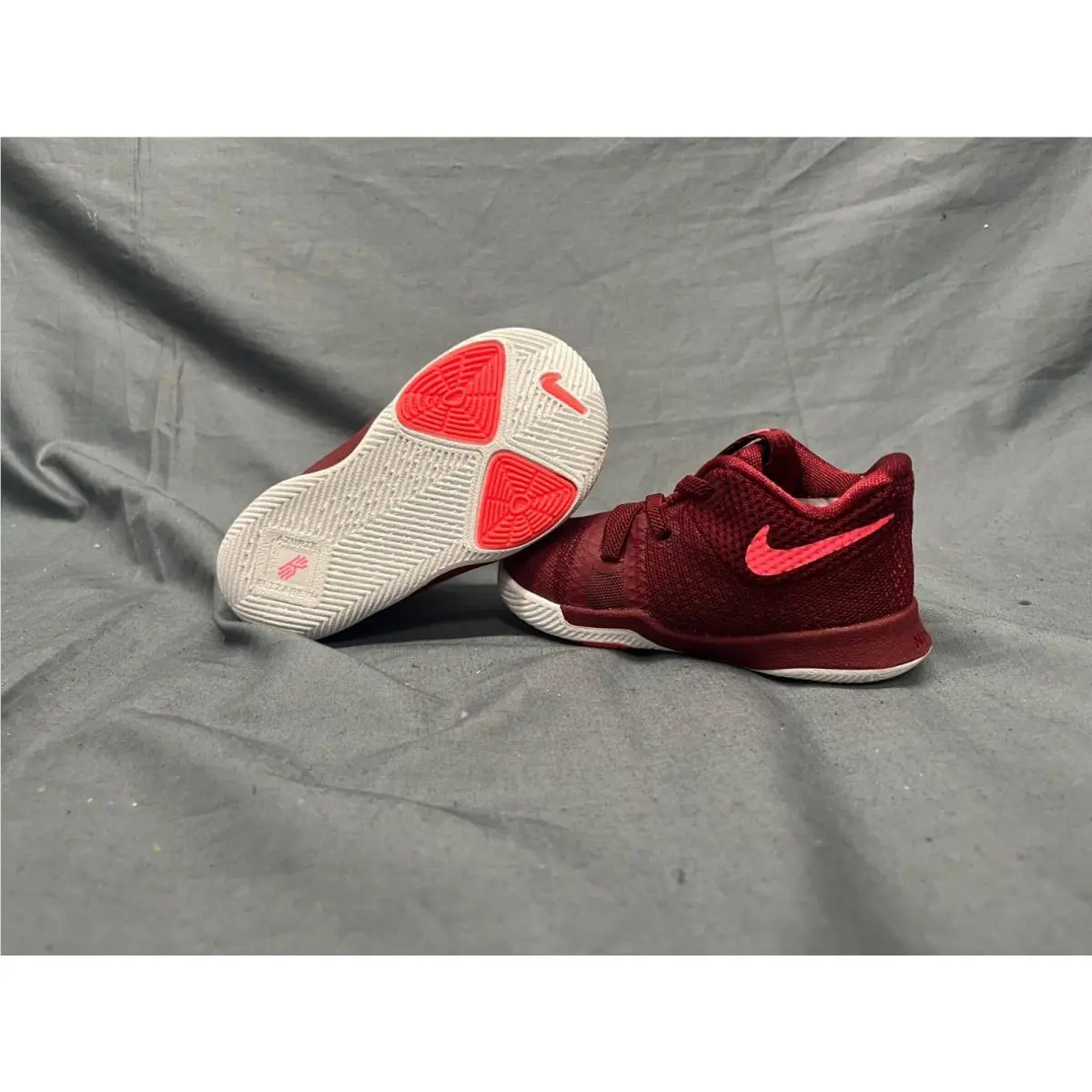 Nike shoes - Nike Kyrie 3 - Kyrie - Black (UPC: 887224602650) 0