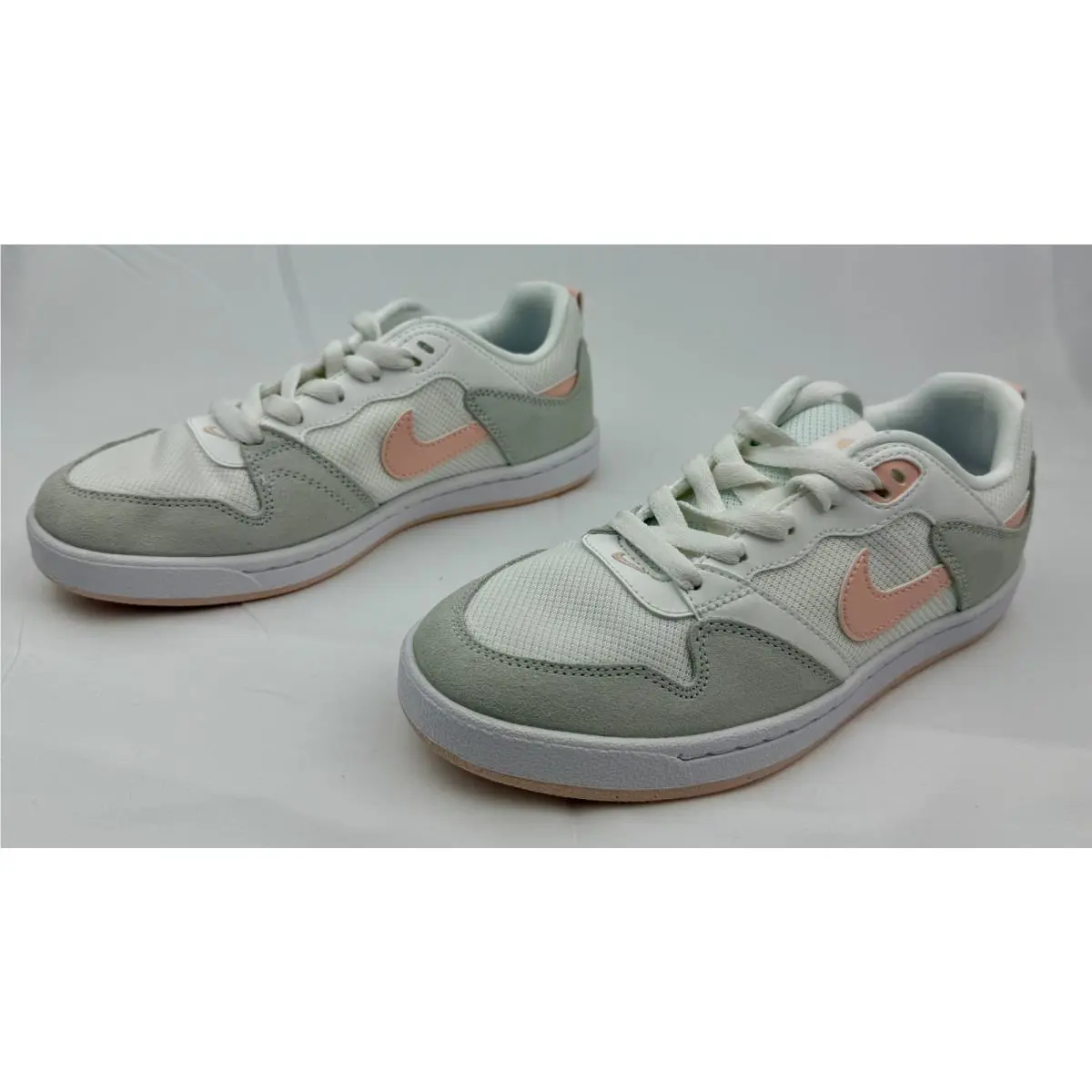 Nike shoes - White (UPC: 193657986350) 4