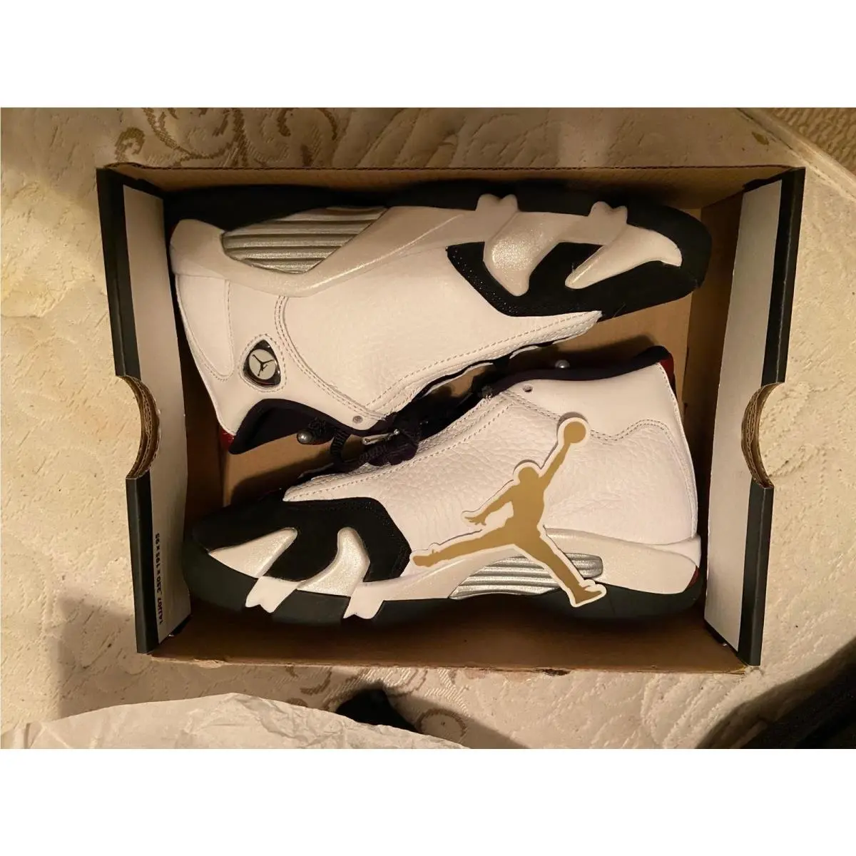 Nike shoes - Air Jordan 14 - Air - White 3