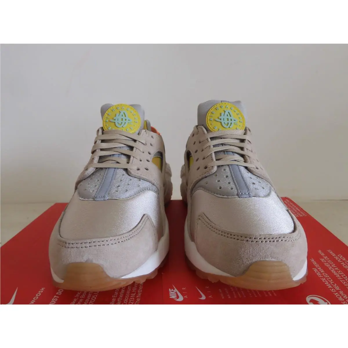 Nike shoes - Nike Air Huarache Run - Air Huarache Run - 683818-002 - Silver (UPC: 0888409680630) 2