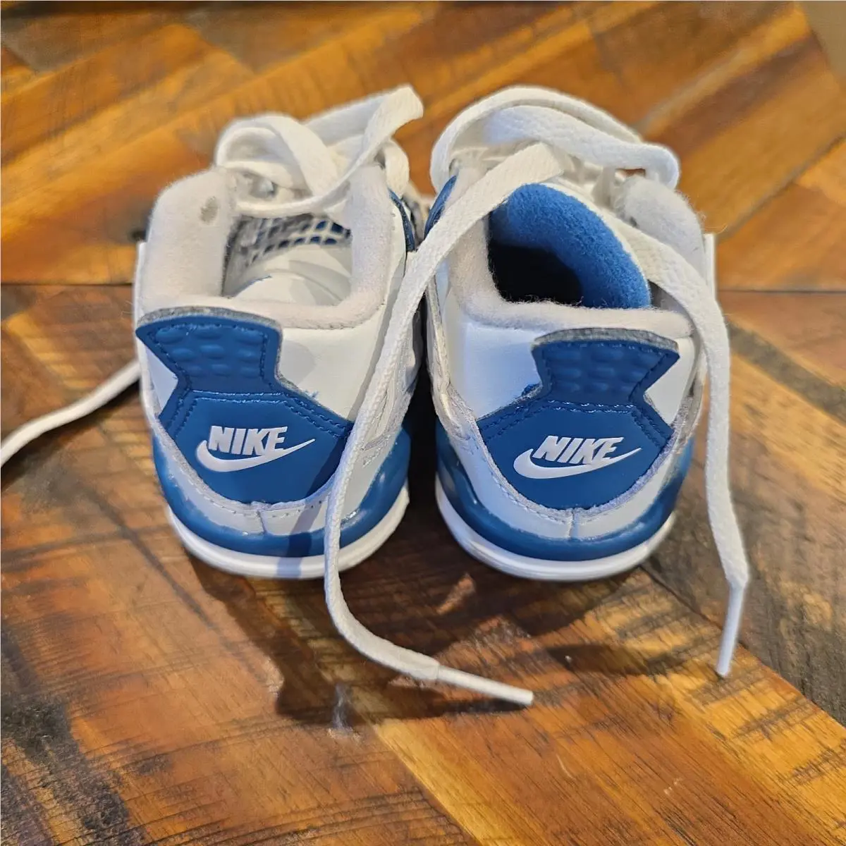 Nike shoes - White 0
