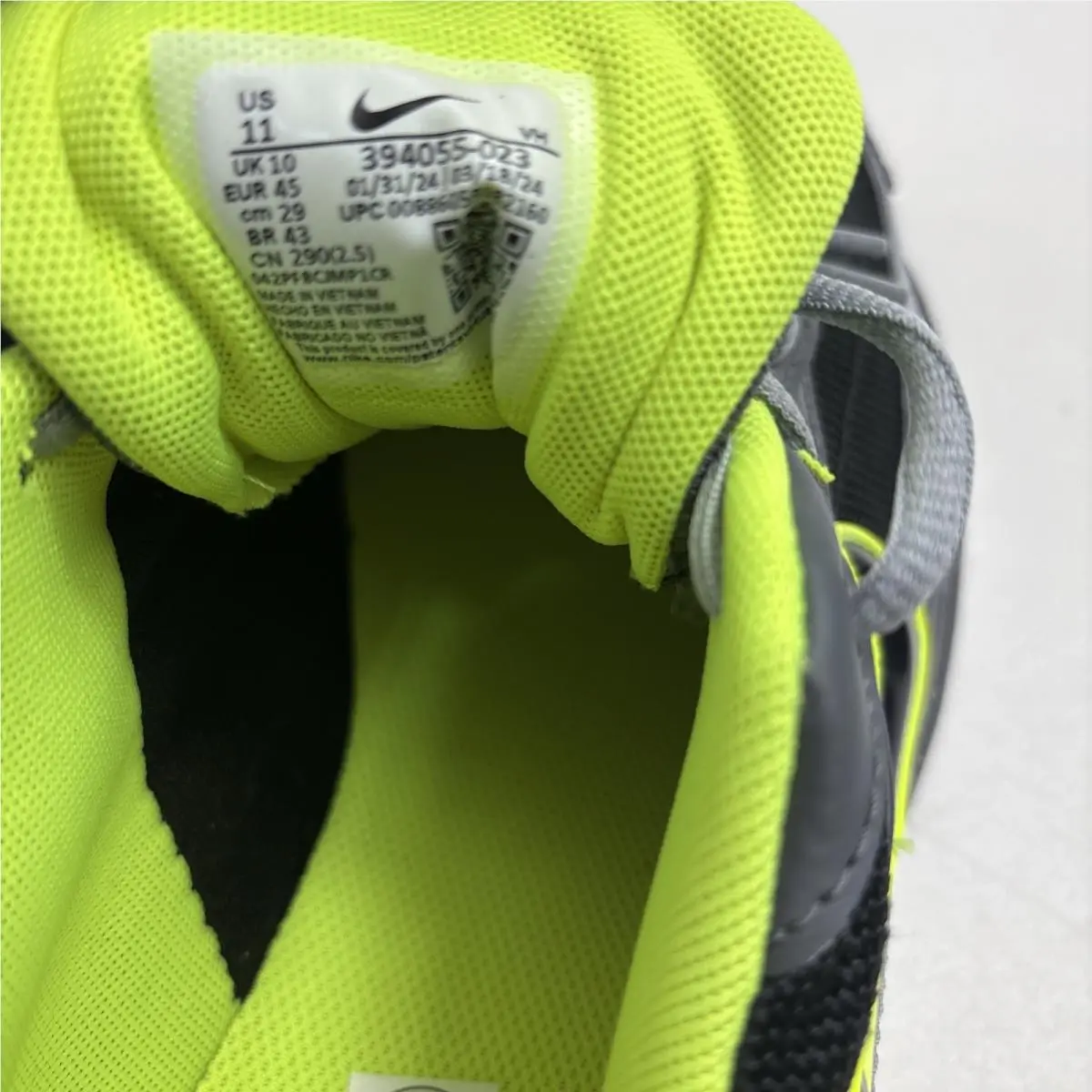 Nike shoes - Nike Initiator - Initiator - 394055-023 - Black, Manufacturer: Black/Dark Grey/Wolf Grey/Black 4