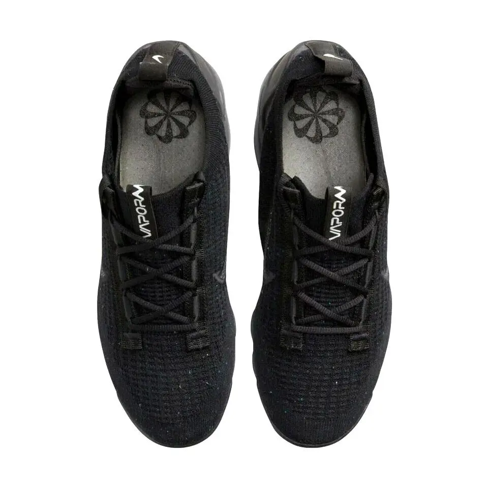 Nike shoes - Black 2