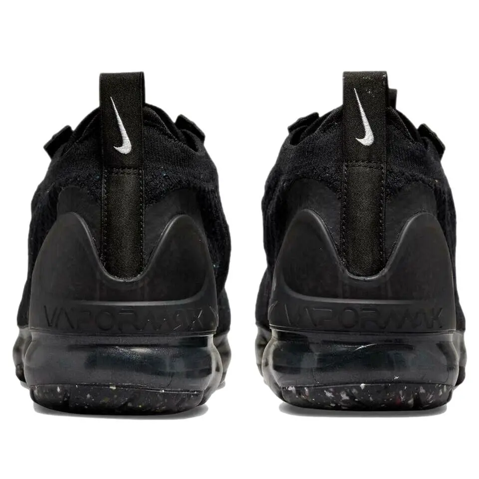 Nike shoes - Black 3