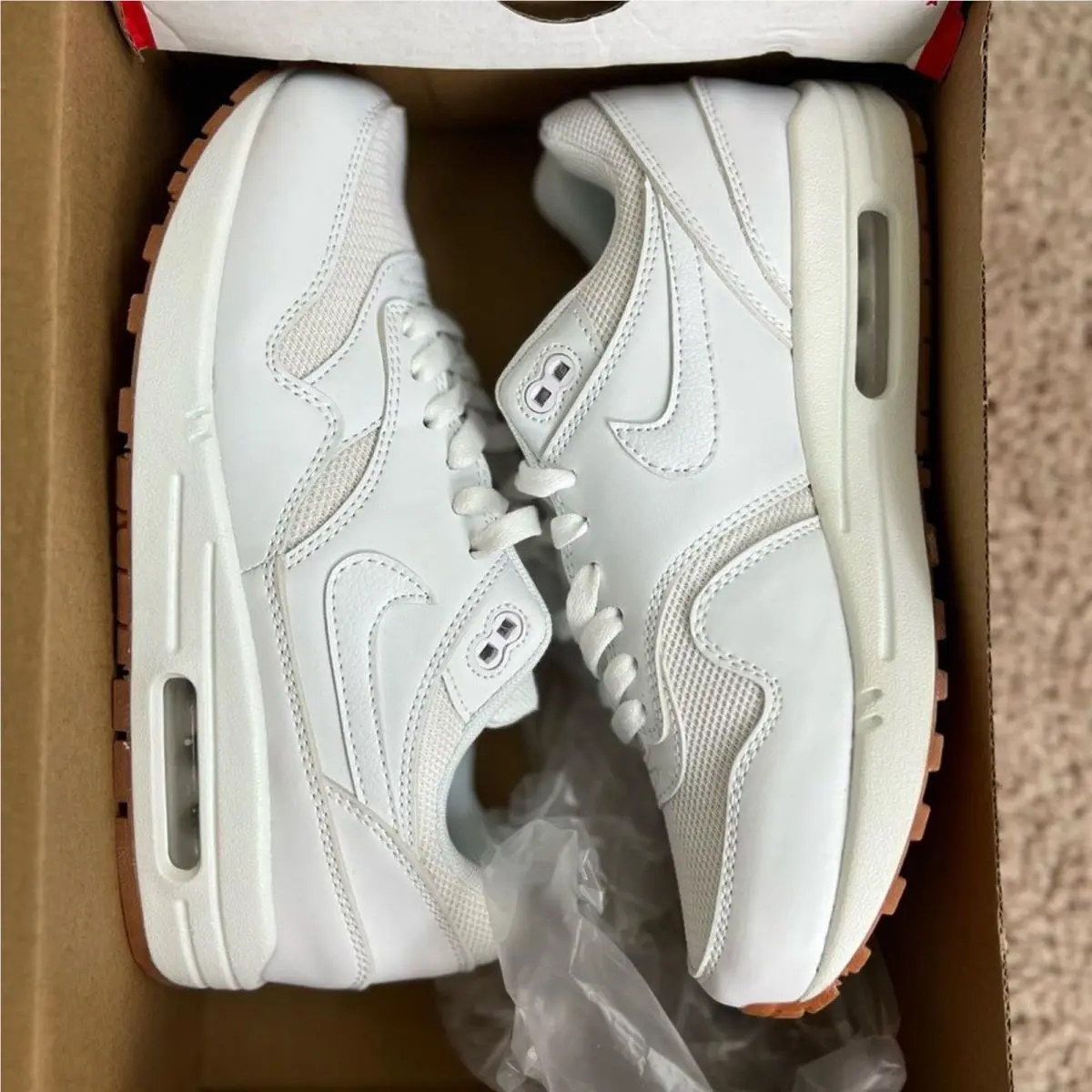 Nike shoes - Nike Air Max 1 - Air Max - White 0