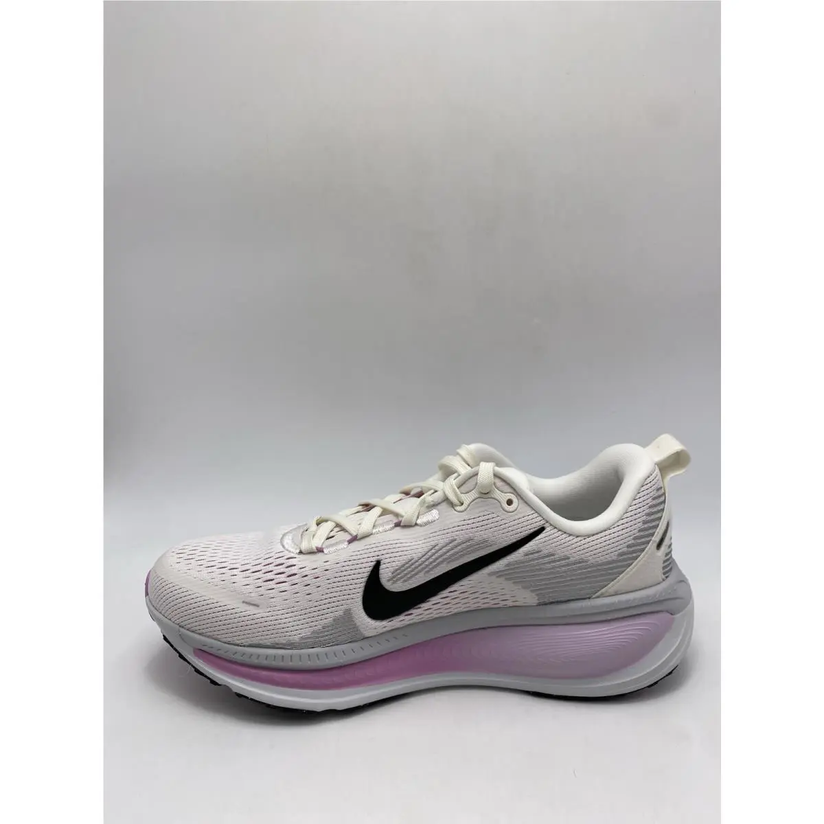 Nike shoes - Nike Vomero 18 - Vomero - IM2503 133 - Sail/Metallic Silver-Doll (UPC: 198481312825) 1