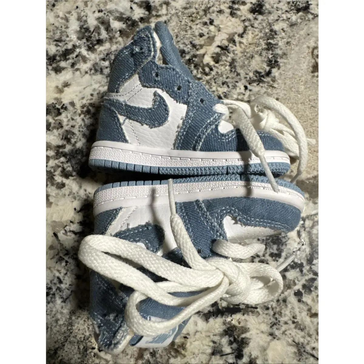 Nike shoes - JORDAN 4 - Blue 3