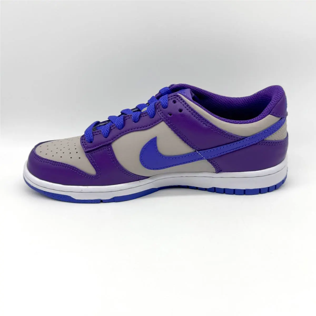 Nike shoes - Nike Dunk Low GS - Dunk Low - Purple (UPC: 198484290946) 4