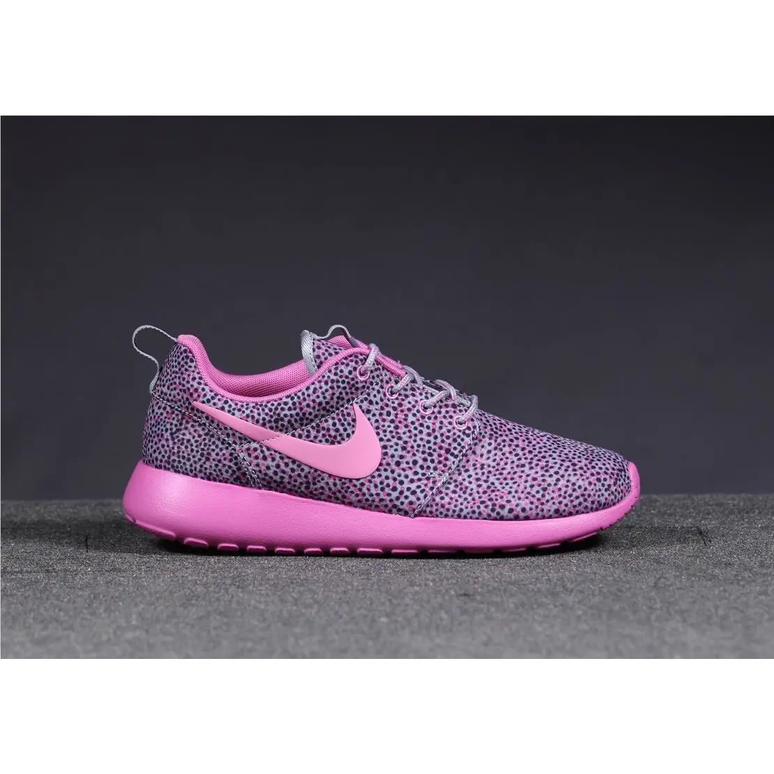 Nike shoes - Nike Roshe Run - Roshe Run - PINK 0