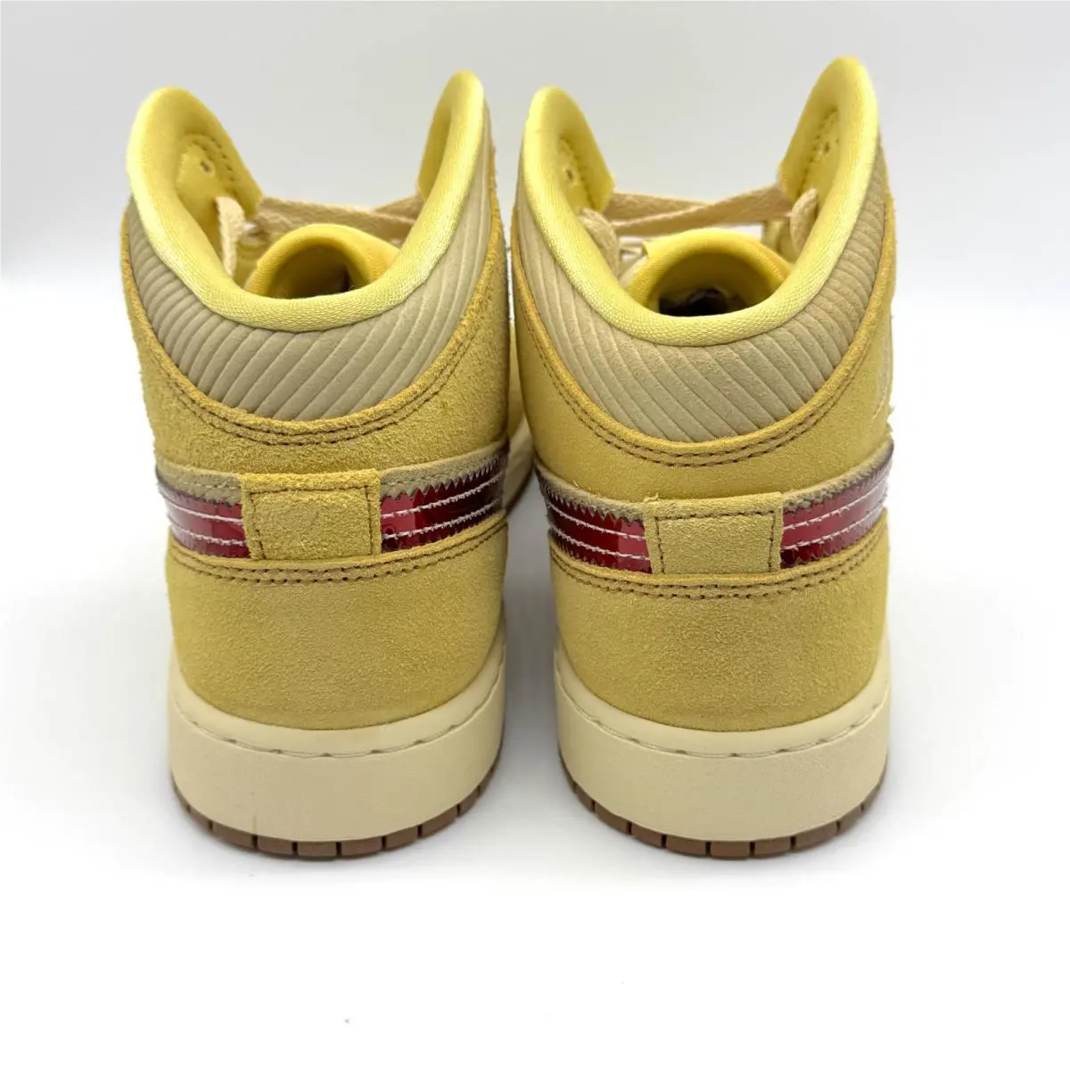 Nike shoes - Air Jordan 1 Mid SE - Yellow (UPC: 197864062609) 2