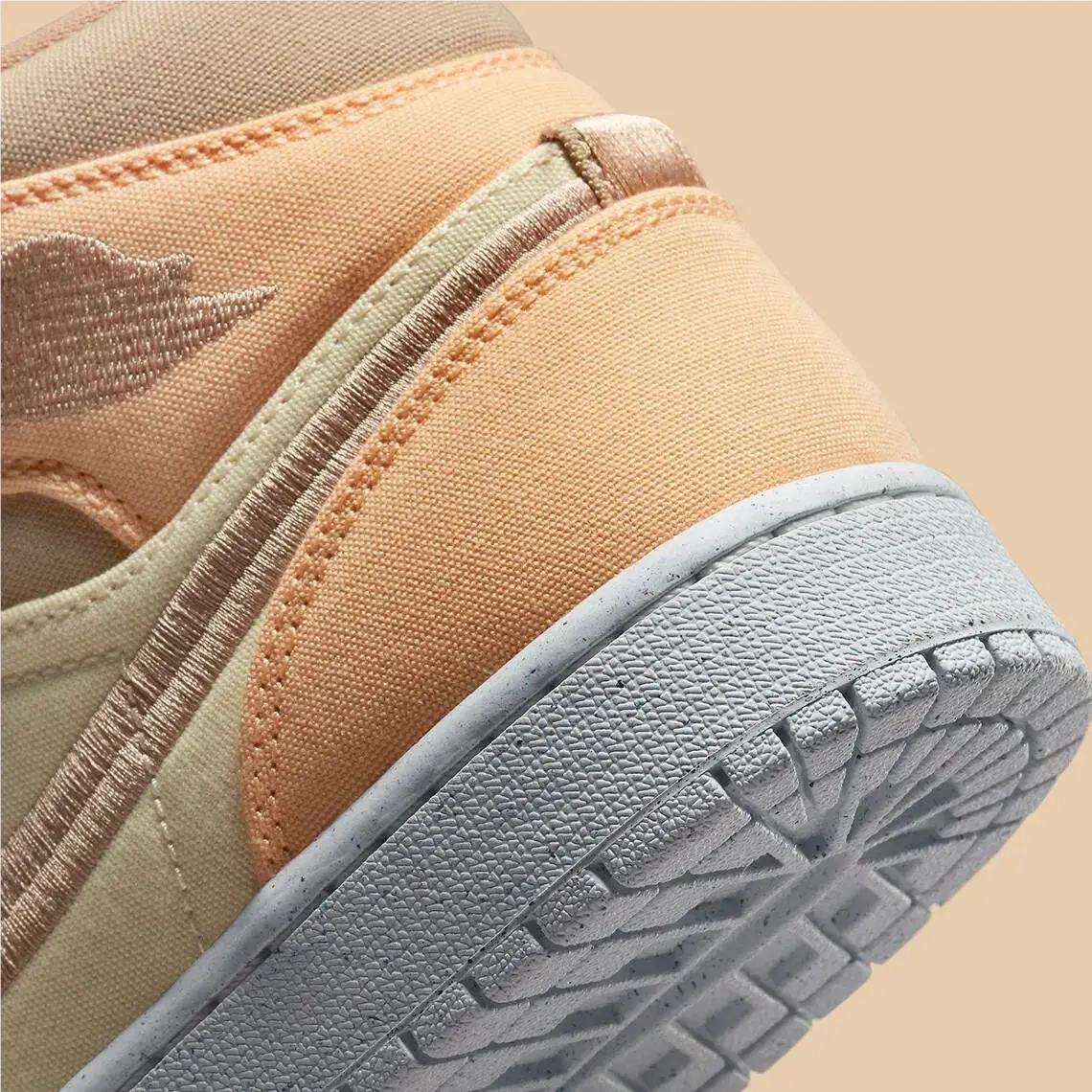 Nike shoes - Air Jordan 1 Mid SE - DV0427-102 - Beige 3