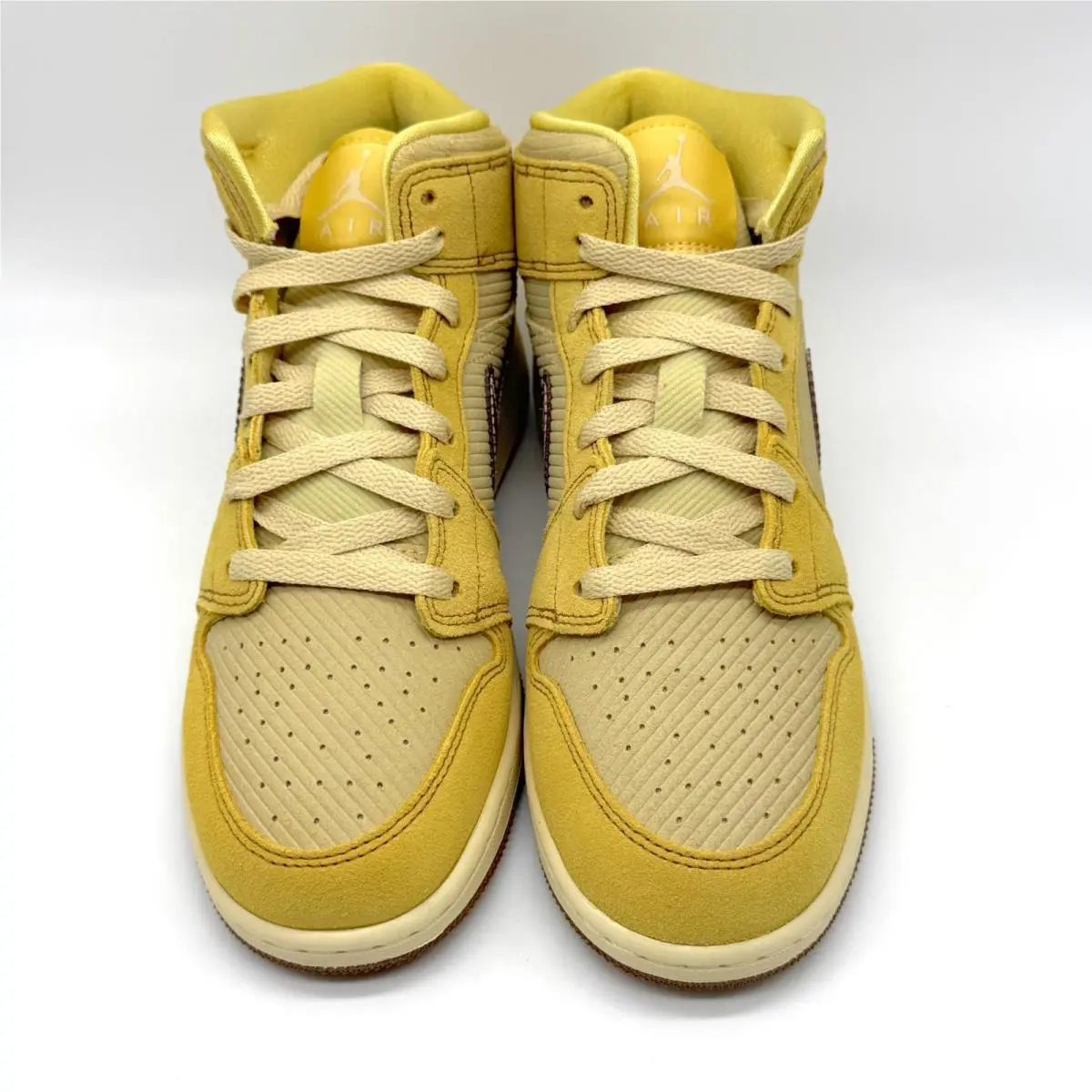 Nike shoes - Air Jordan 1 Mid SE - Yellow (UPC: 197864068717) 0