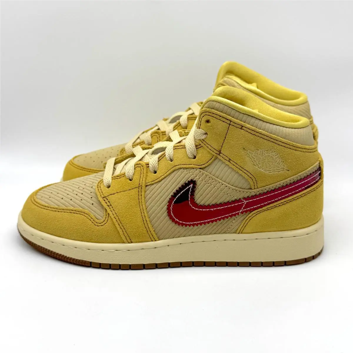 Nike shoes - Air Jordan 1 Mid SE - Yellow (UPC: 197864068717) 1