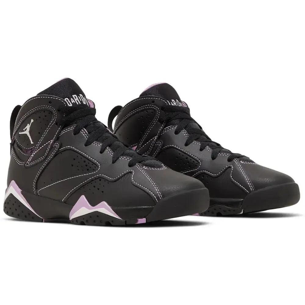 Nike shoes - Air Jordan 7 - Air - Black 3